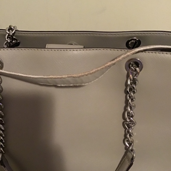 🔥Michael Kors, pre-owned, see description for details, has some life still. - Picture 7 of 14